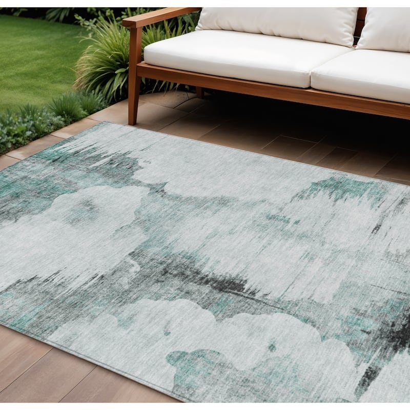 HomeRoots Abstract Transitional Rectangle Outdoor Rug - 8' X 10'