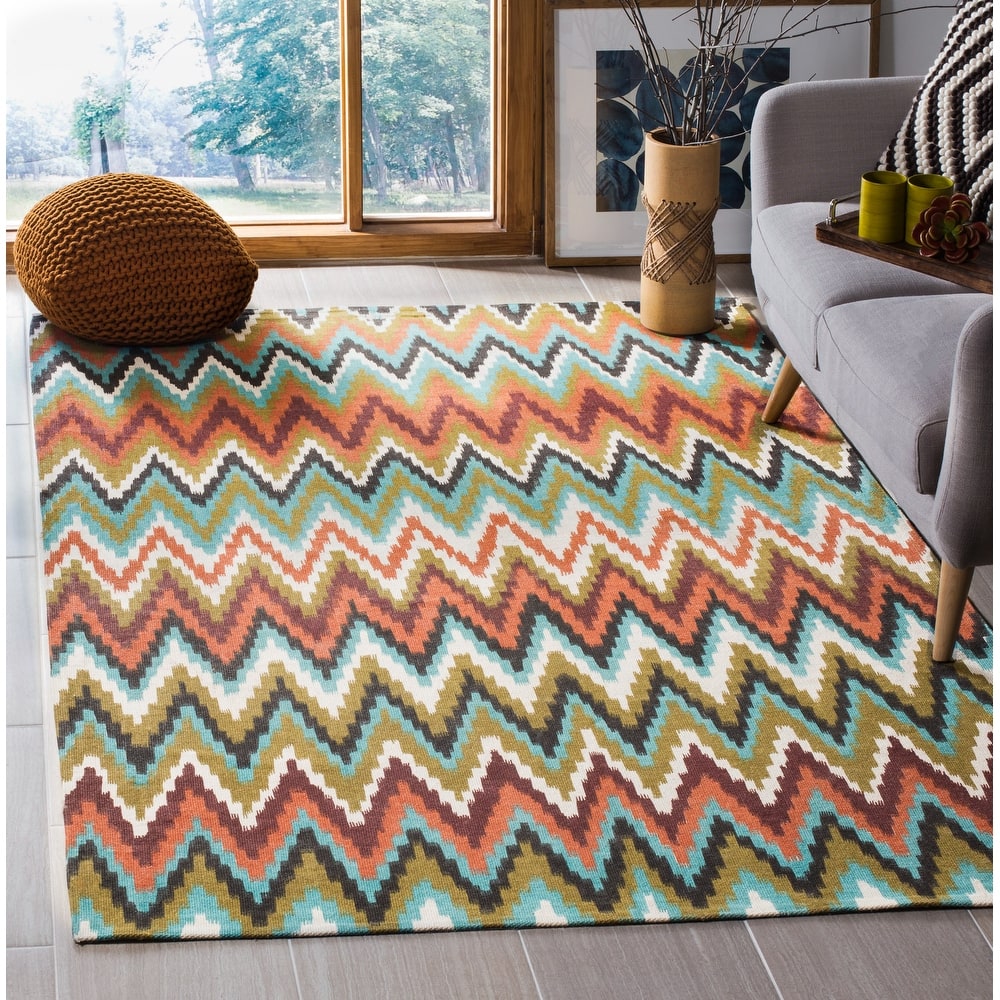 SAFAVIEH Handmade Cedar Brook Sterina Modern Cotton Rug