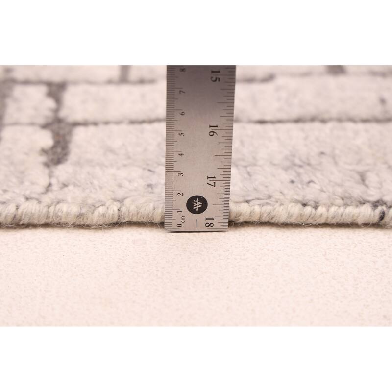 ECARPETGALLERY Hand-knotted Tangier Light Grey Wool Rug - 5'0 x 8'0