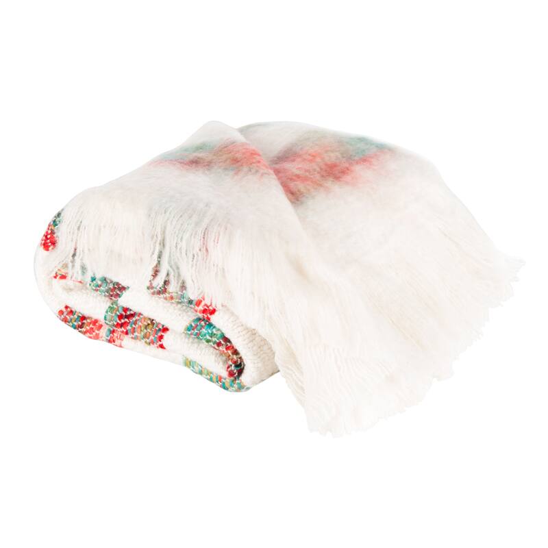 SAFAVIEH Hillevi 50" x 70" Throw