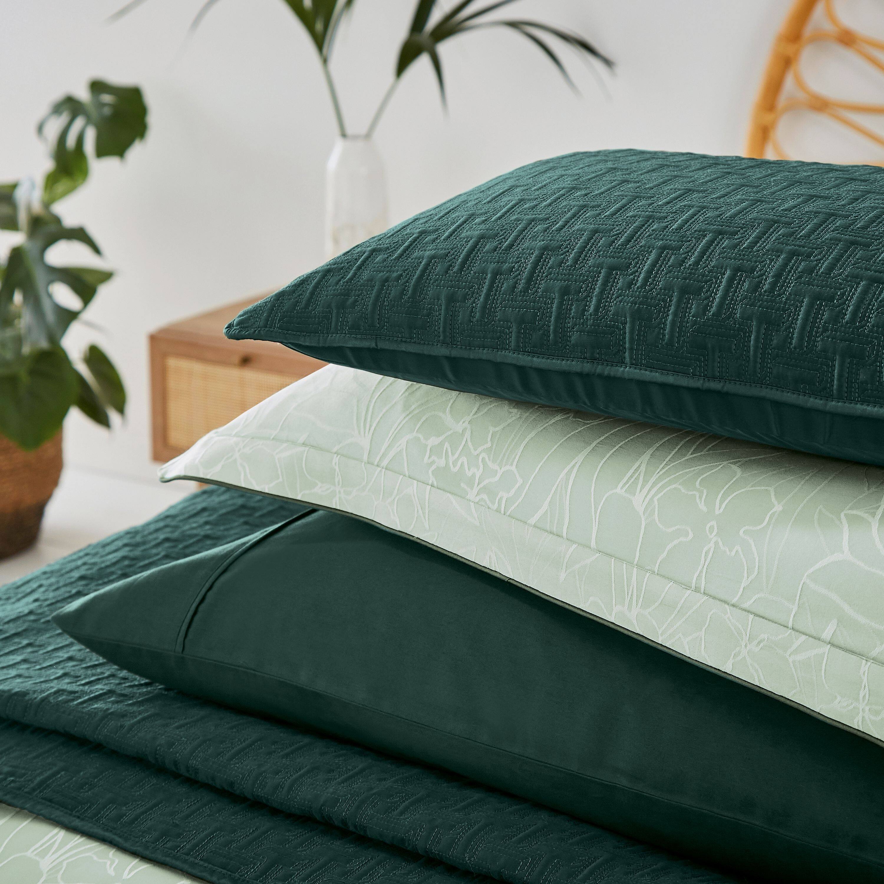 Ted Baker Lemongrass Duvet Cover Set Bed Bath & Beyond 38334424