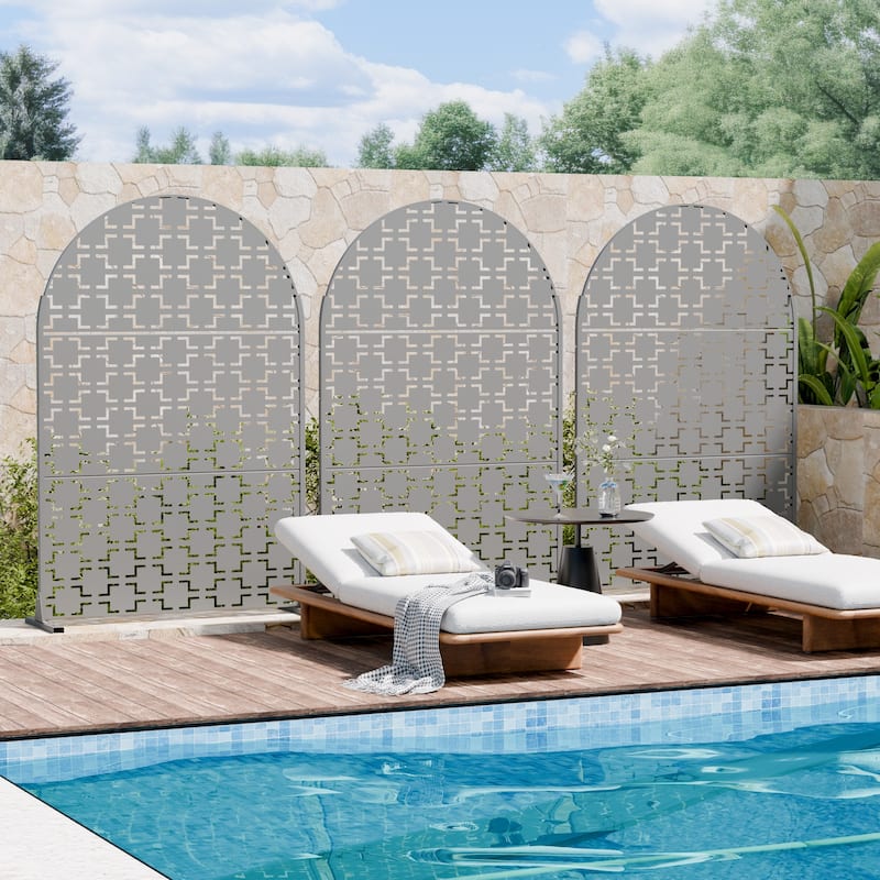 Dovelina 6ft.Outdoor Freestanding Metal Privacy Screen Decorative Garden Fence - 72"x47"