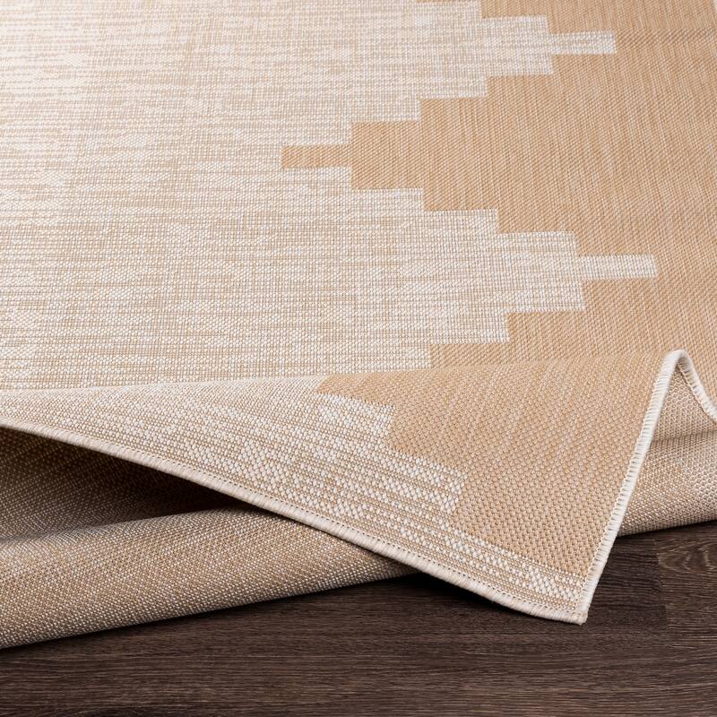 Jazsmin Indoor/ Outdoor Diamond Stripe Area Rug