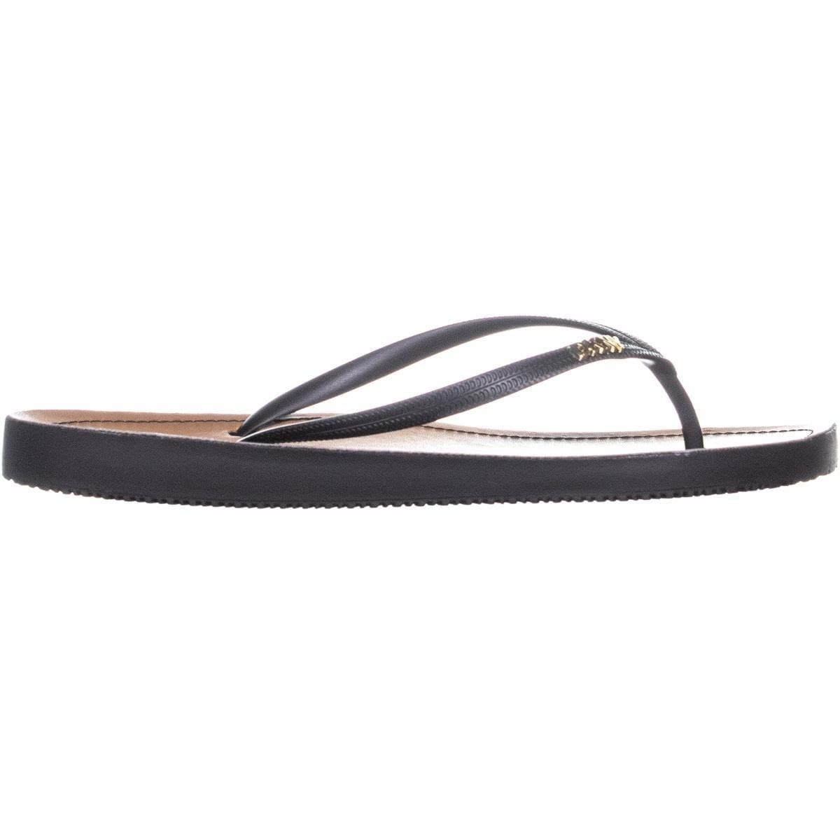 dkny flip flops