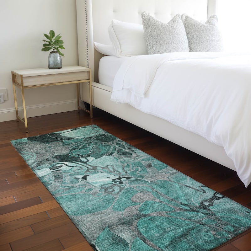 Machine Washable Indoor/ Outdoor Modern Floral Chantille Rug