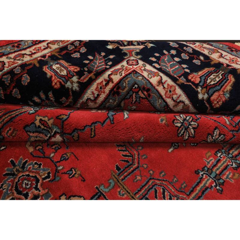 6'2''x9'1'' Hand Knotted Wool Burgundy Sarouk 200 KPSI Plush Pile Rug - 6' 2'' x 9' 1''