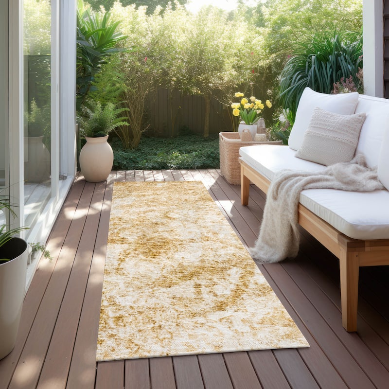 Machine Washable Indoor/ Outdoor Abstract Solid Chantille Rug - 2'3" x 7'6" - Beige