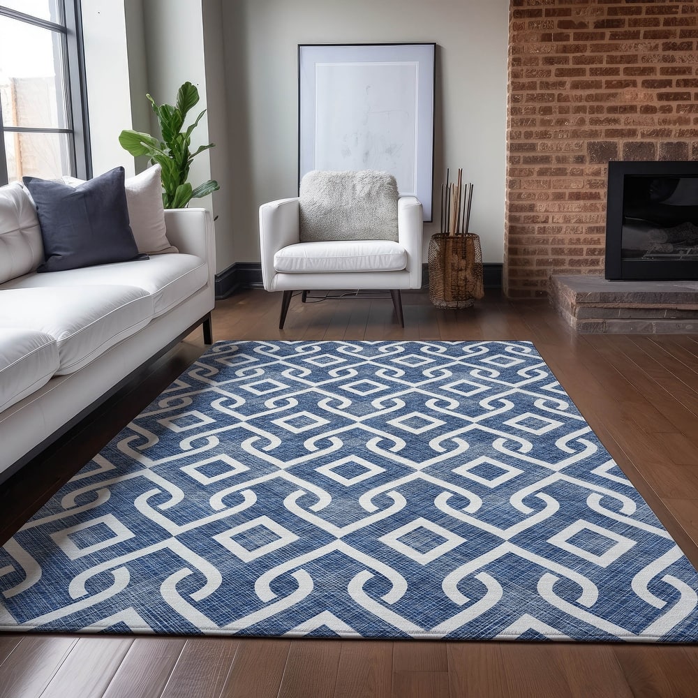 Machine Washable Indoor/ Outdoor Chantille Modern Trellis Rug