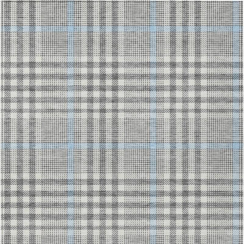 HomeRoots Plaid Transitional Rectangle Outdoor Rug