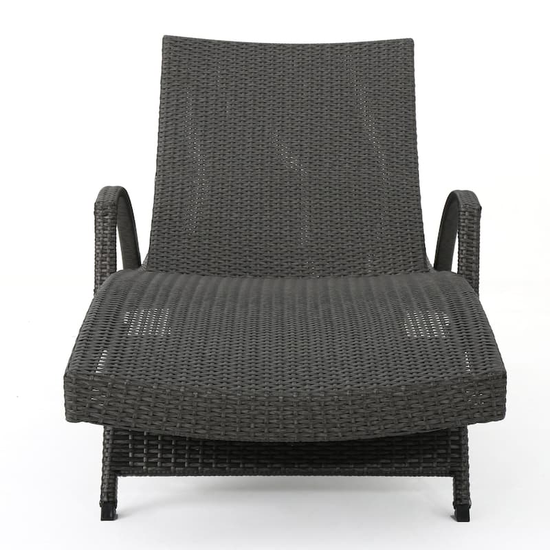 Modern Outdoor Aluminum Frame Wicker Recliner