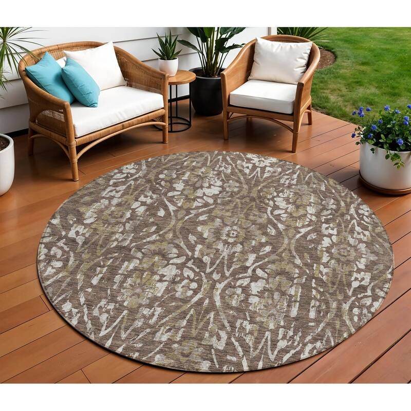 HomeRoots Floral Transitional Rectangle Outdoor Rug - 8' Round