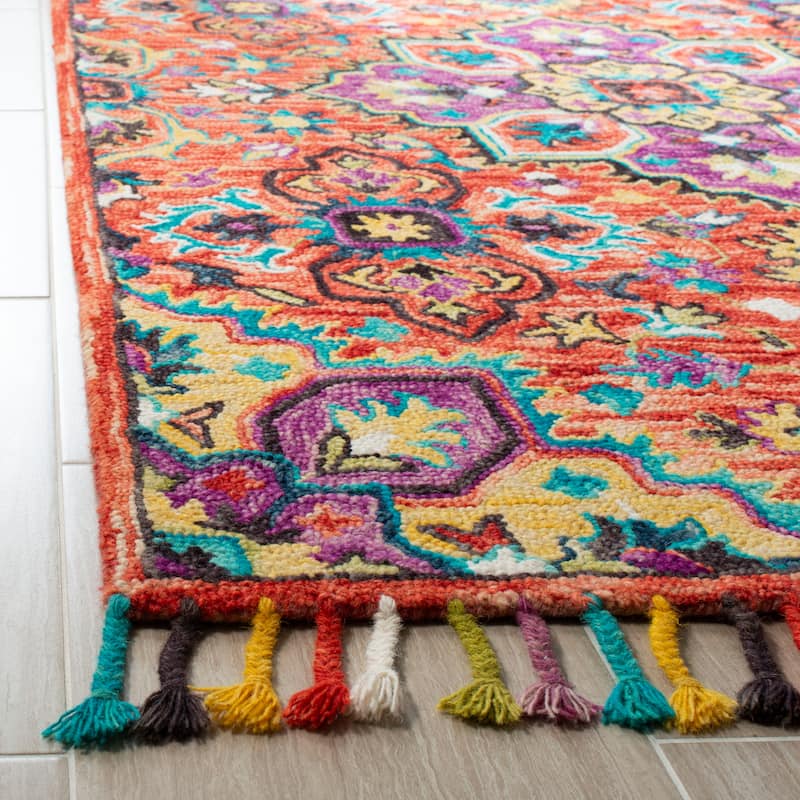 SAFAVIEH Handmade Aspen Irmingard Boho Tribal Wool Medallion Rug - 2'3" x 5' - Red/Gold
