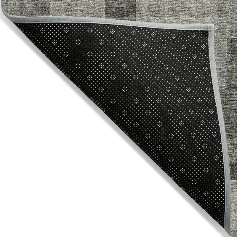 HomeRoots Geometric Transitional Rectangle Outdoor Rug