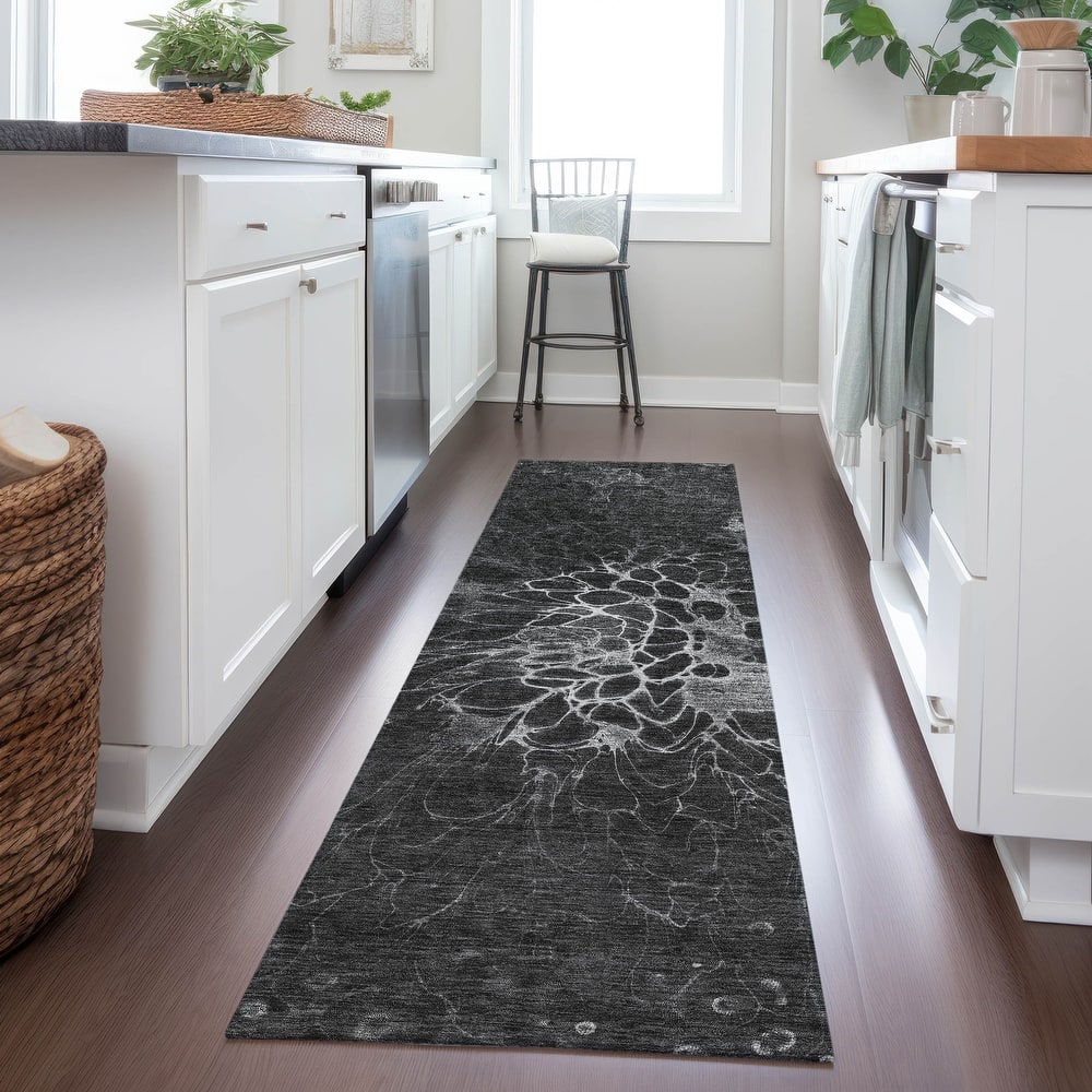 Machine Washable Indoor/ Outdoor Chantille Modern Floral Rug