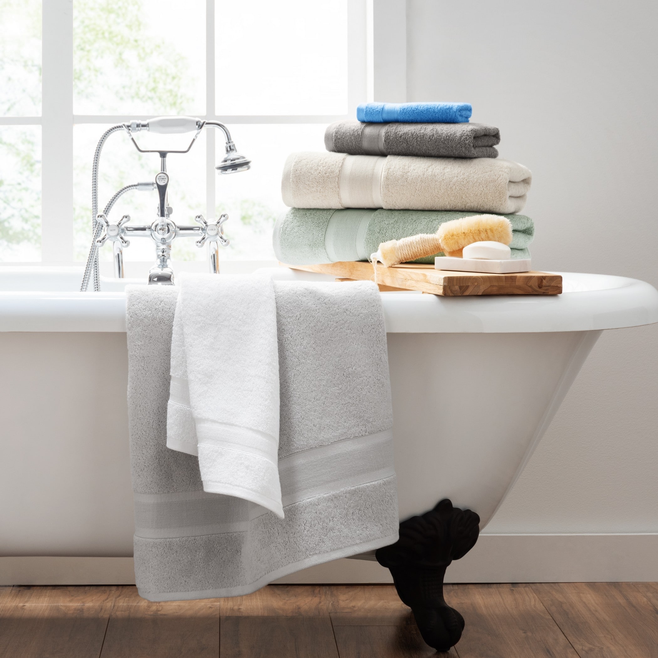 White Towels Bathroom Sets, Luxury 6PCS Gift Set, 2 Large Bath Towels 30 x  56, 2 Hand Towels 18 x 28, 2 Wash Cloths 13 x 13, 100% Cotton | Thick 