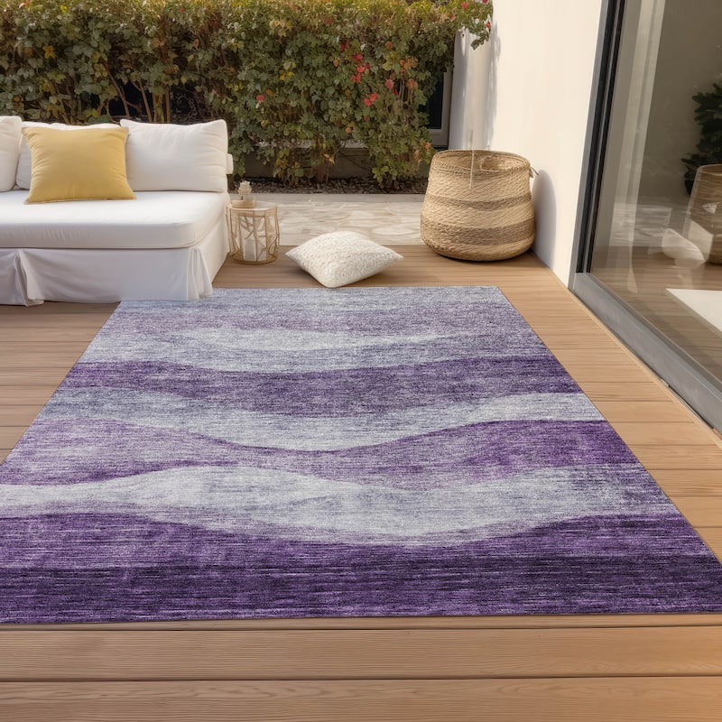 Machine Washable Indoor/ Outdoor Contemporary Waves Chantille Rug