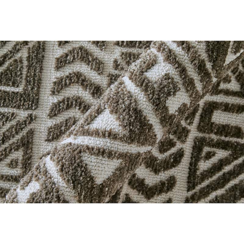 Grand Bazaar Oliena Machine Made Southwestern Modern Area Rug