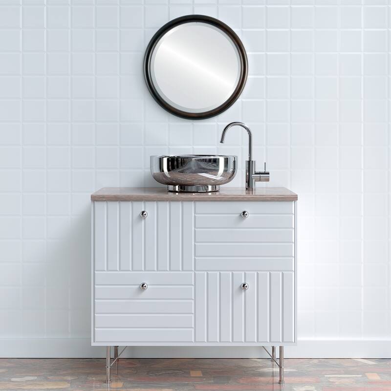 Pasadena Framed Round Mirror in Rubbed Bronze - Antique Bronze
