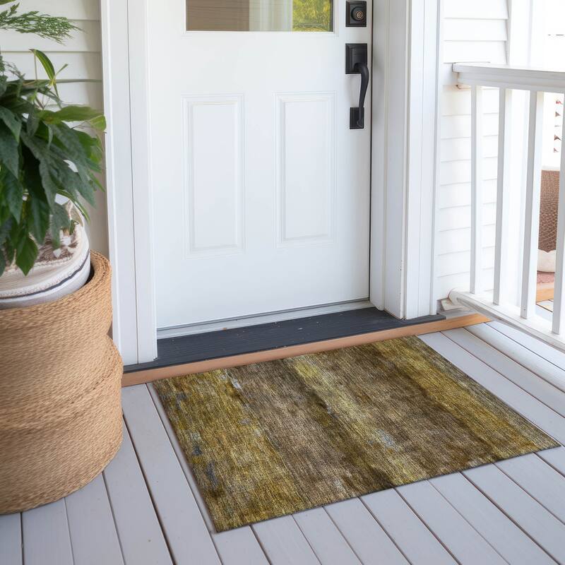 Machine Washable Indoor/ Outdoor Contemporary Ombre Chantille Rug - Brown - 1'8" x 2'6"