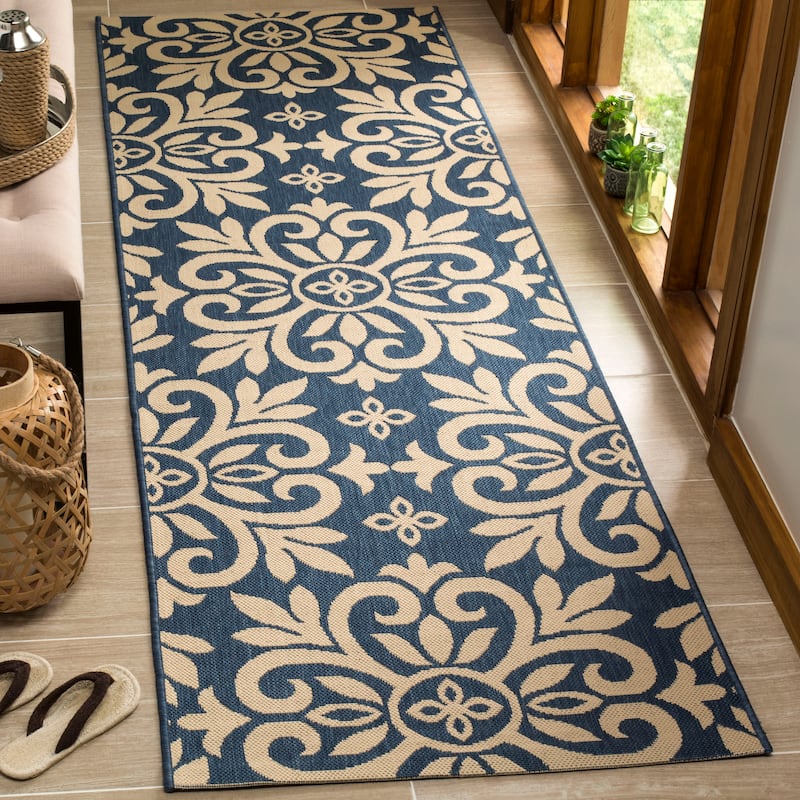 Martha Stewart by SAFAVIEH Bloomfield Indoor/ Outdoor Waterproof Rug