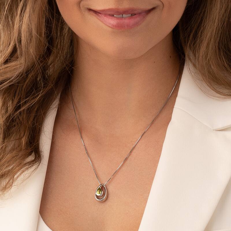 0.75 ct Peridot Pendant in Sterling Silver