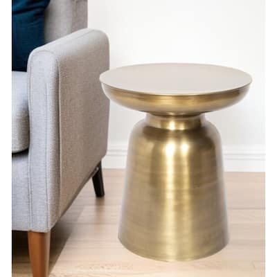HomeRoots 19" Gold Metal Round End Table - 18