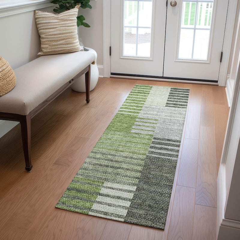 Machine Washable Indoor/ Outdoor Chantille Contemporary Stripes Rug - Green - 2'3" x 7'6"
