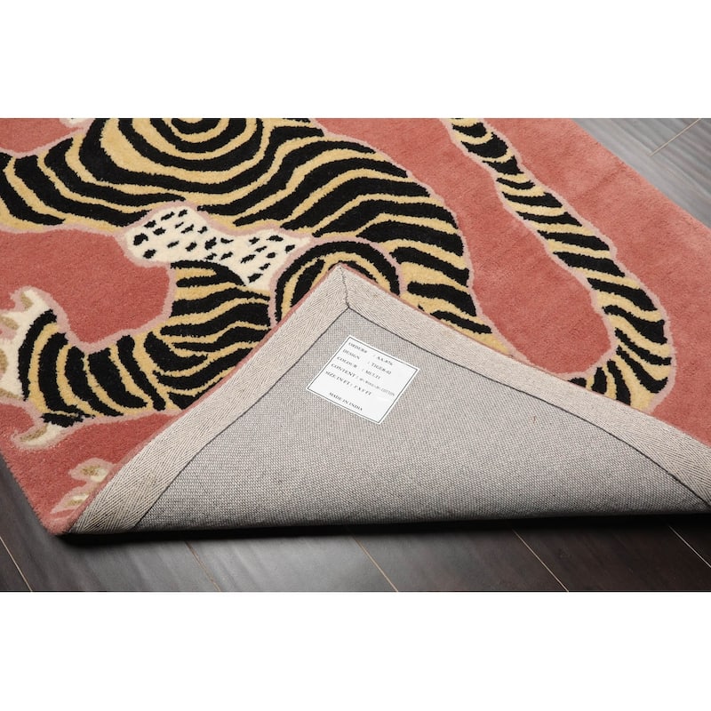 Hand Tufted Hand Made Wool Chinese Lion Novelty Oriental Rug Blush - 3' x 5'