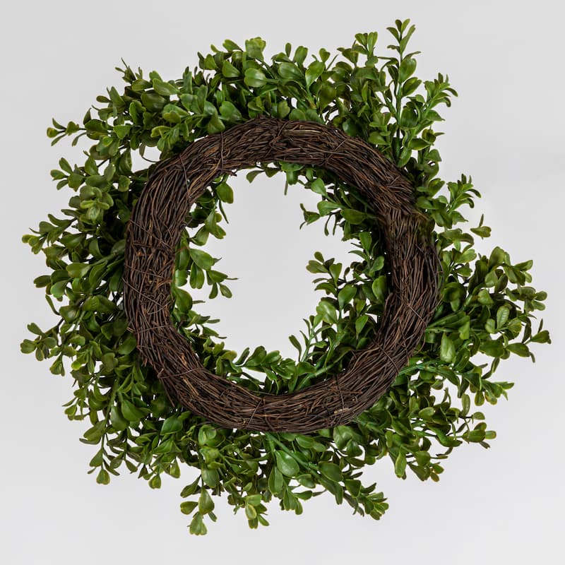 Faux Boxwood Wreath, 13 Inch Diameter