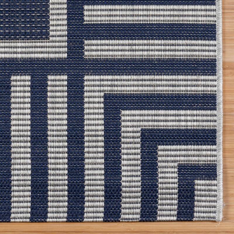 Gertmenian Paseo Kiano Modern Stripe Border Polypropylene Flatweave Indoor/ Outdoor Area Rug