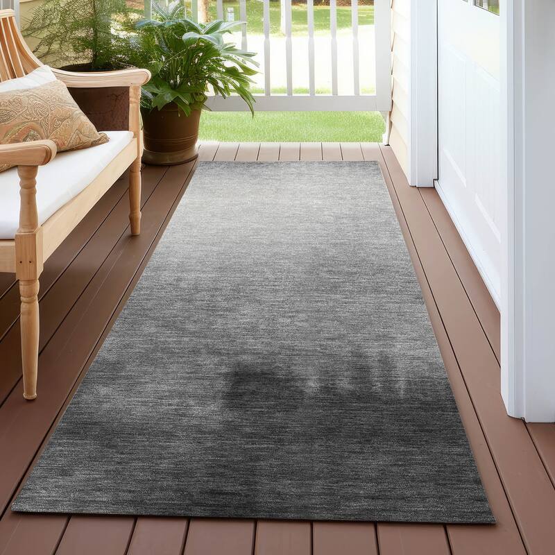 Machine Washable Indoor/ Outdoor Modern Dawn Chantille Rug - Gray - 2'3" x 7'6"