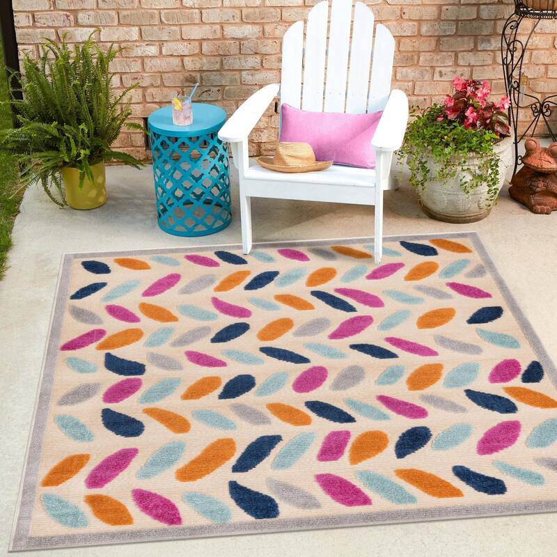Outdoor Denver Collection Area Rug - Beige - 5'3" Square