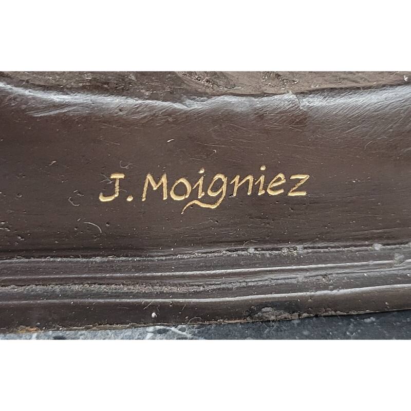 Bronze Horses Sculpture – Pair Of Grazing Stallions Statue On Marble Base