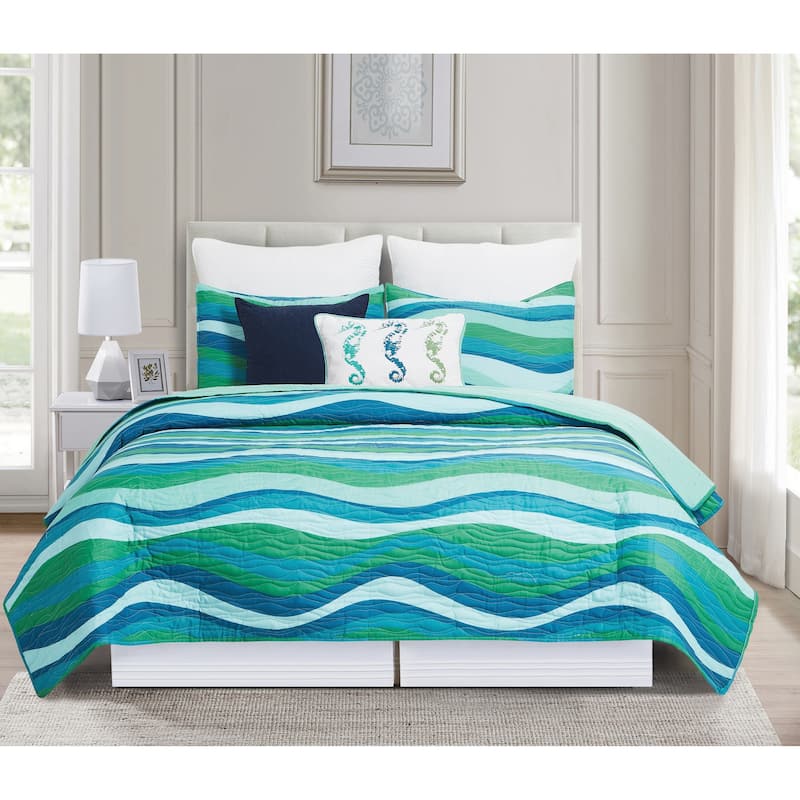 Deep Blue Sea Quilt Set