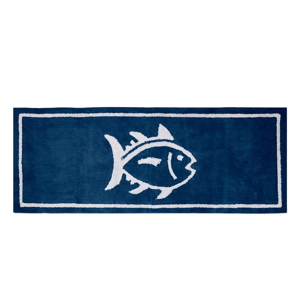 https://ak1.ostkcdn.com/images/products/is/images/direct/99ff3e391e6a7a2d89249e7f4300b40a7189f398/Southern-Tide-Skipjack-Blue-Bath-Runner.jpg