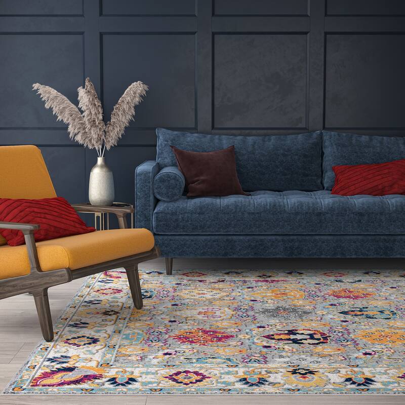 Dynah Bohemian & Eclectic Oriental Indoor Area Rug