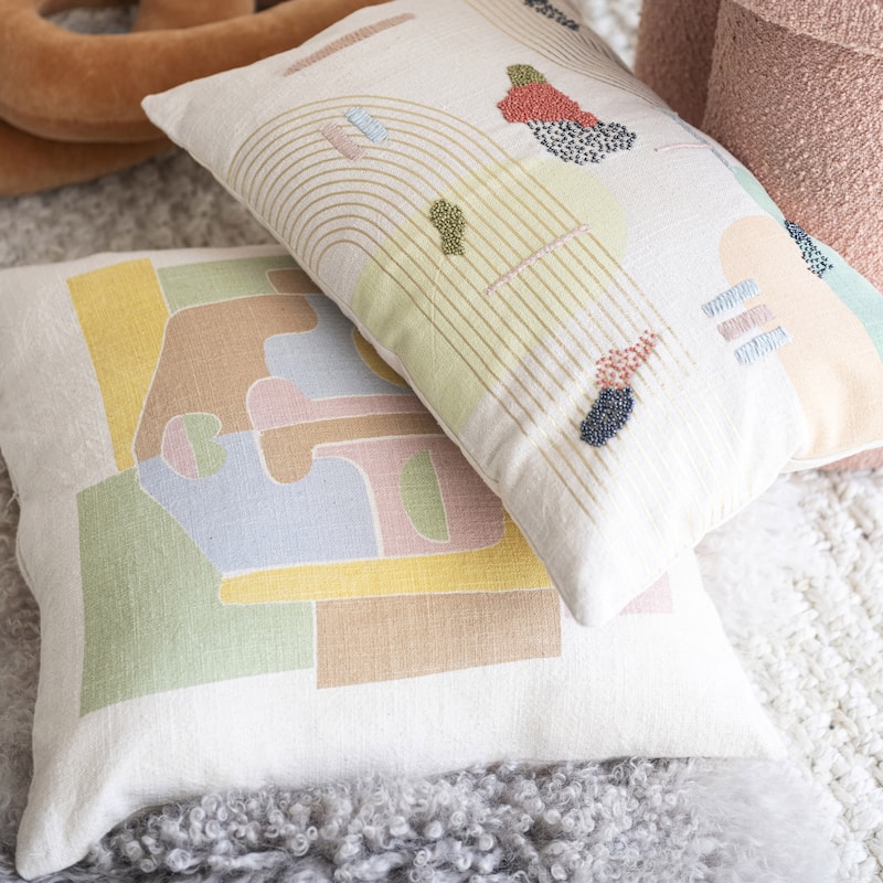 Woven Cotton Slub Printed Pillow with Abstract Face