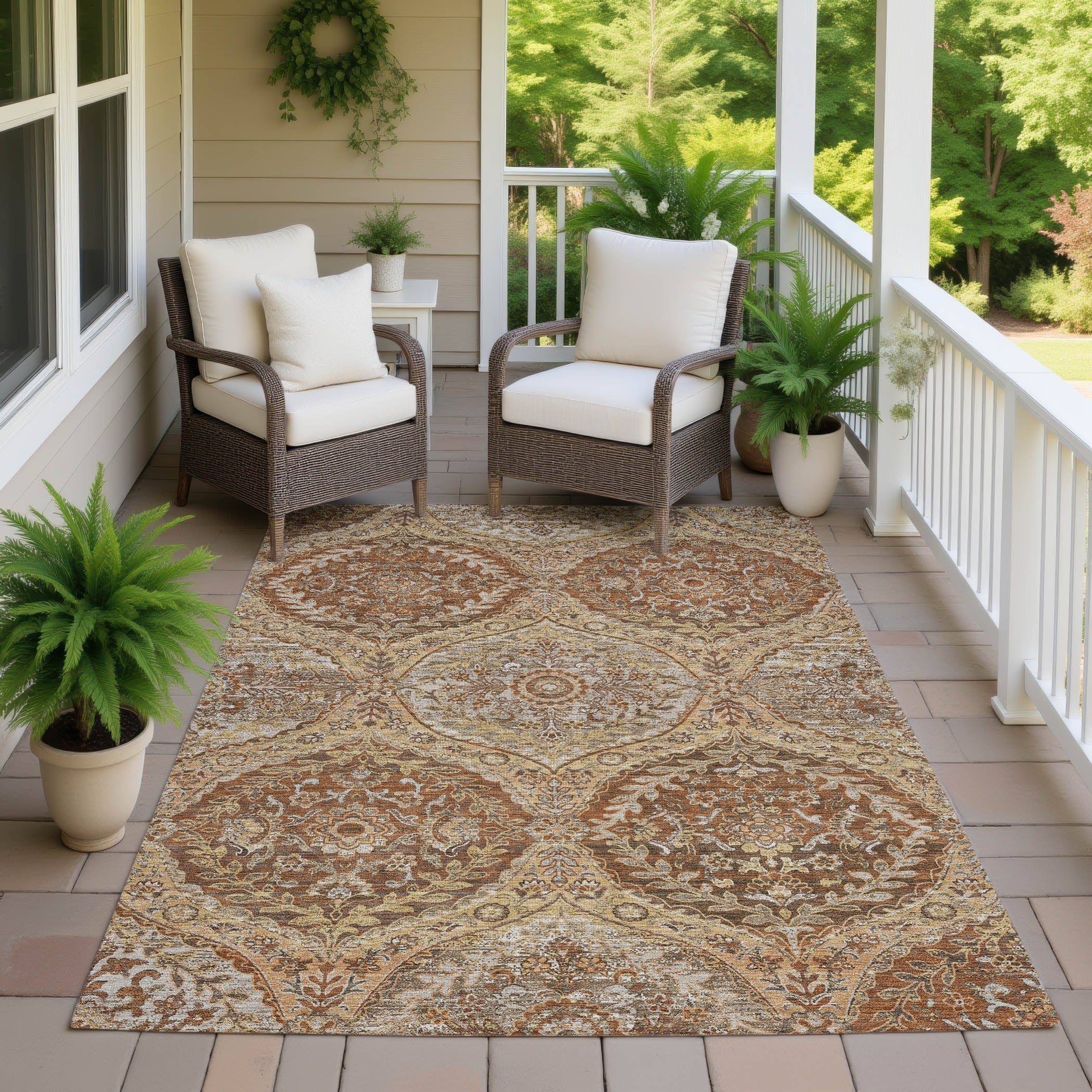 Machine Washable Indoor/ Outdoor Traditional Wiley Chantille Rug