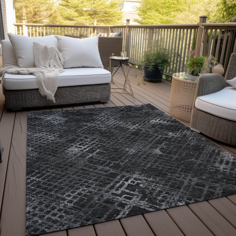 Machine Washable Indoor/ Outdoor Chantille Vintage Trellis Rug - Charcoal - 9' x 12'