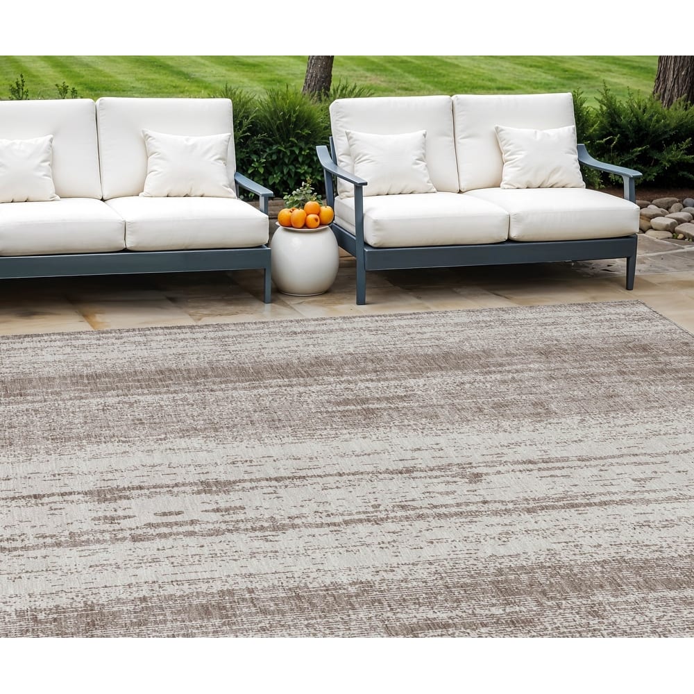 HomeRoots Striped Transitional Rectangle Outdoor Rug