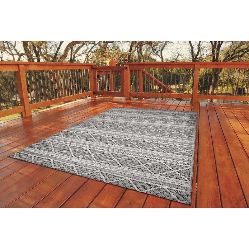 Fresque Garden Hedge Gray Indoor/Outdoor Area Rug