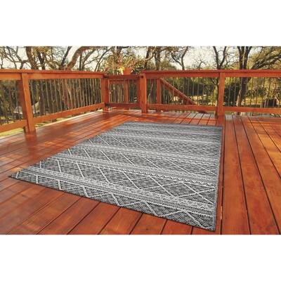 Fresque Garden Hedge Gray Indoor/Outdoor Area Rug