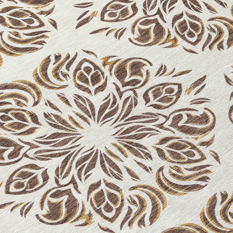 Machine Washable Indoor/ Outdoor Damask Pearl Chantille Rug