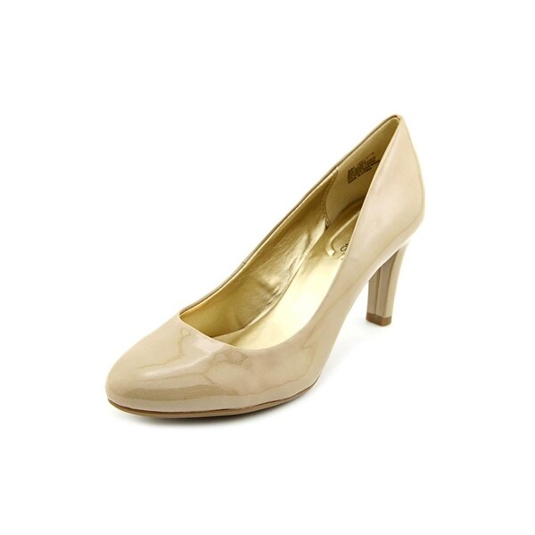 bandolino nude heels