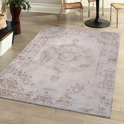 JONATHAN Y Rosalia Cottage Medallion Area Rug