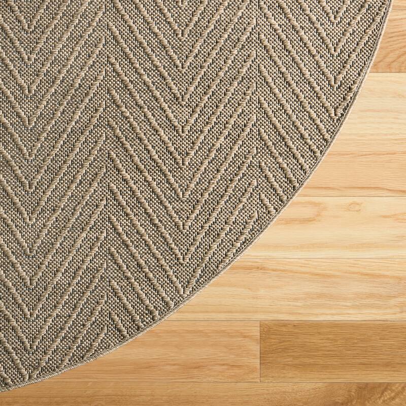 TOWN & COUNTRY BASICS Pax Herringbone Textured Solid Machine Washable Area Rug Brown