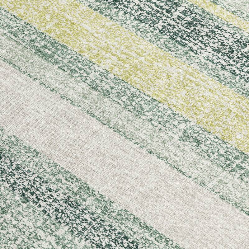HomeRoots Striped Transitional Rectangle Outdoor Rug