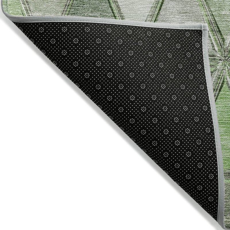 Machine Washable Indoor/ Outdoor Chantille Modern Diamonds Rug