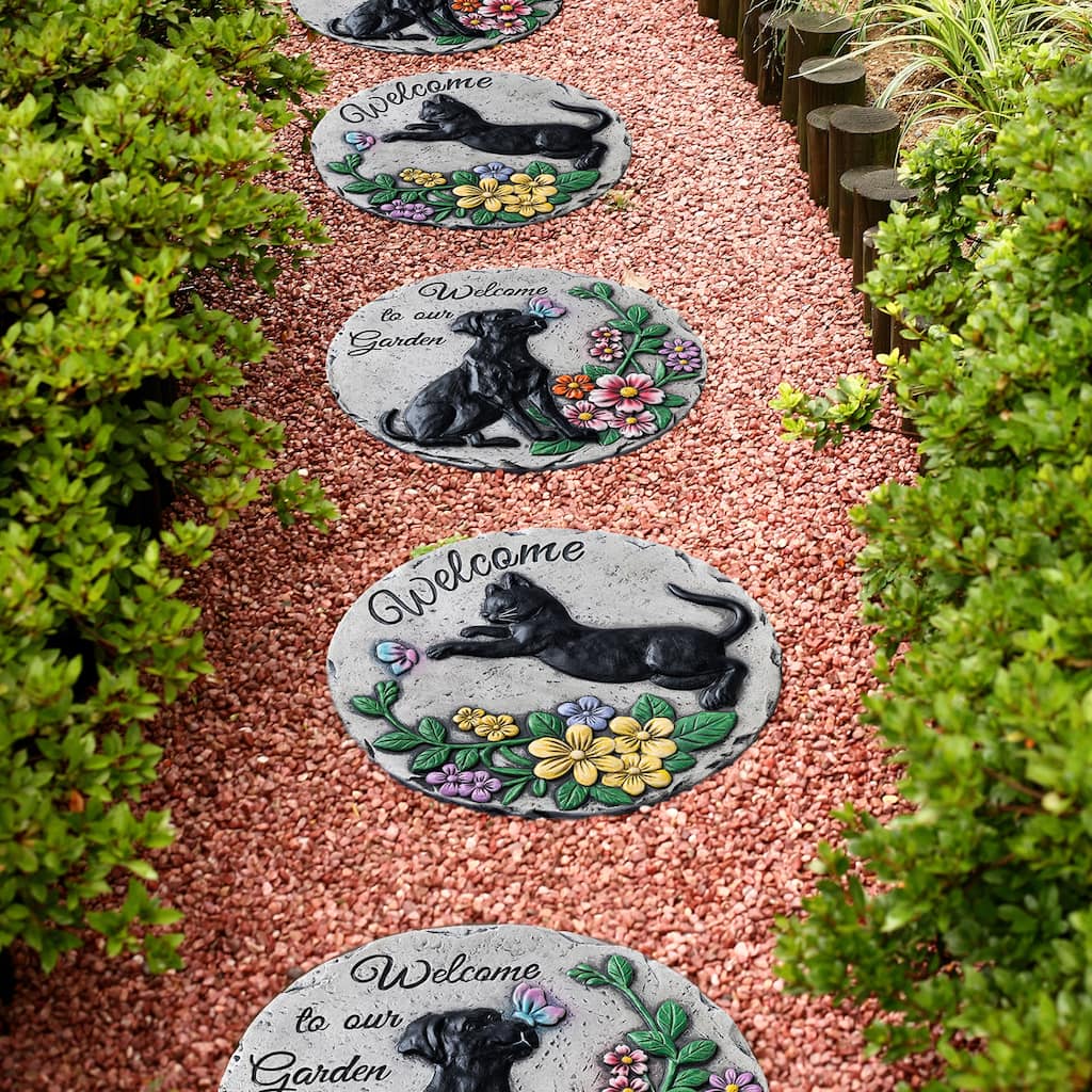 Glitzhome 4-Piece Cement Cat and Dog Textured Stepping Stones Garden Decor - 10 in