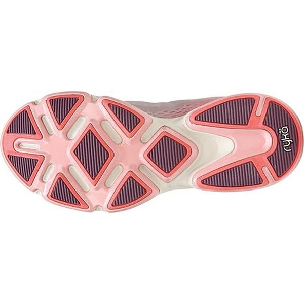 walking on a cloud women's shoes